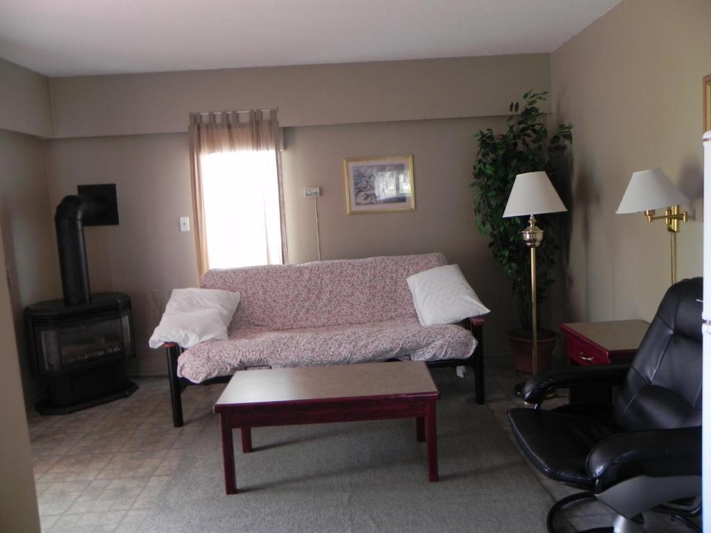 Destiny Beach Resort Osoyoos Habitación foto